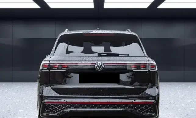 VW Tiguan 2.0 TSI 4Motion = DCC = Гаранция, снимка 2 - Автомобили и джипове - 54454744