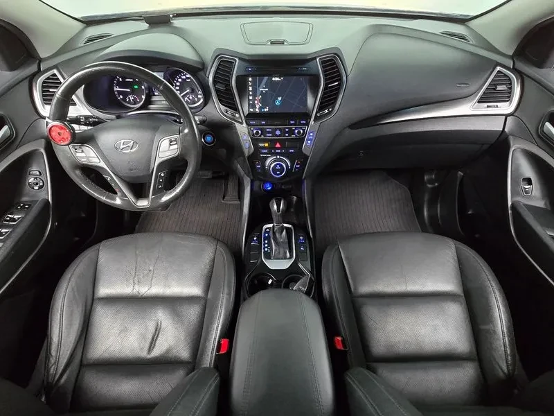 Hyundai Santa fe 2.0 2WD PREMIUM, снимка 7 - Автомобили и джипове - 55800987