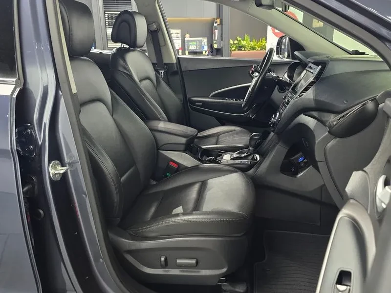 Hyundai Santa fe 2.0 2WD PREMIUM, снимка 10 - Автомобили и джипове - 55800987