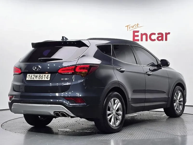 Hyundai Santa fe 2.0 2WD PREMIUM, снимка 2 - Автомобили и джипове - 55800987