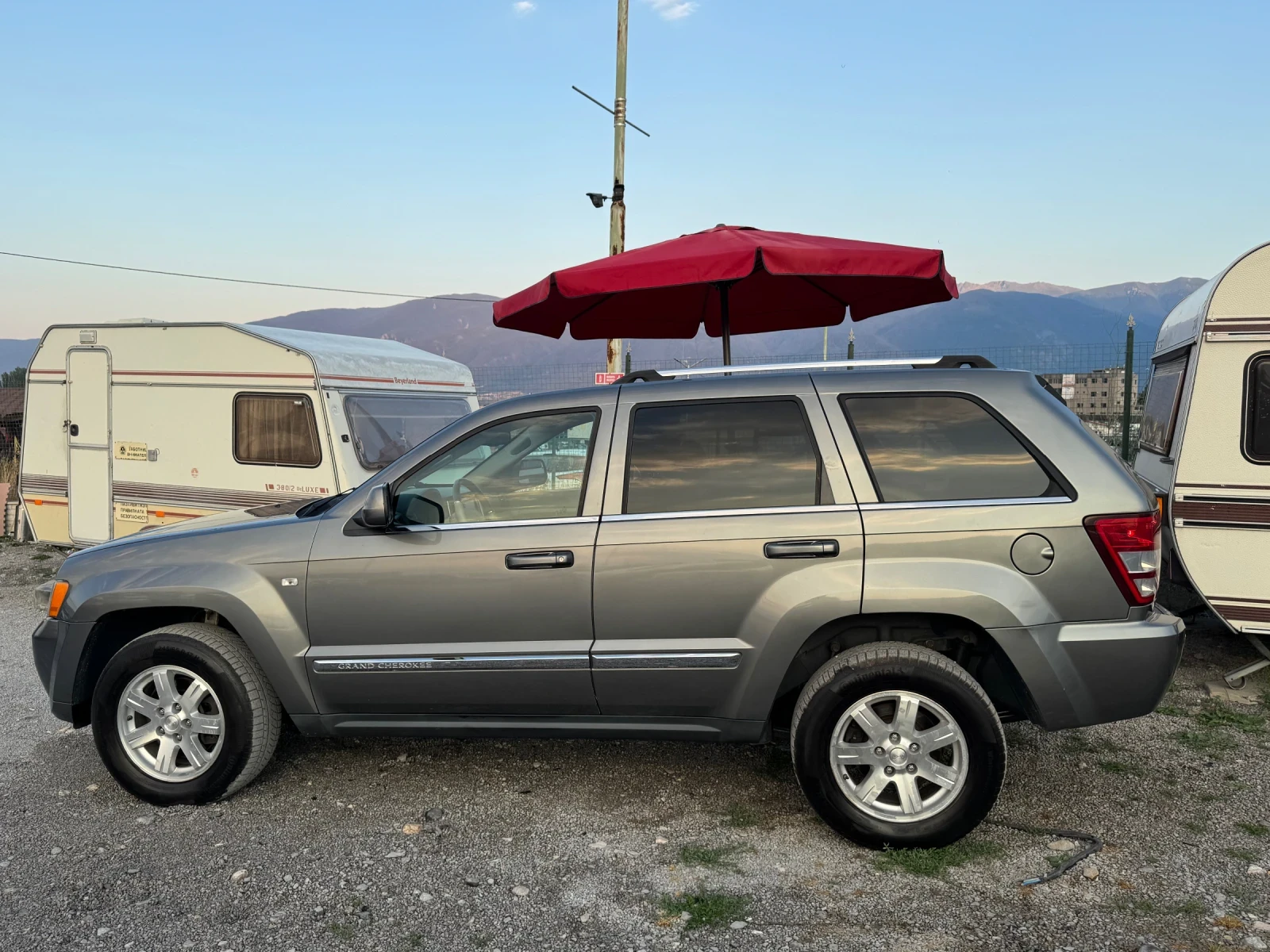 Jeep Grand cherokee FACE-LIFT/3.0CRD/ТОП СЪСТОЯНИЕ/FULL-MAX - изображение 7