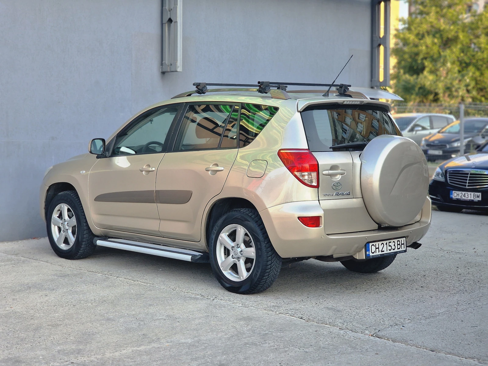 Toyota Rav4 2.2 Executive от България - изображение 6