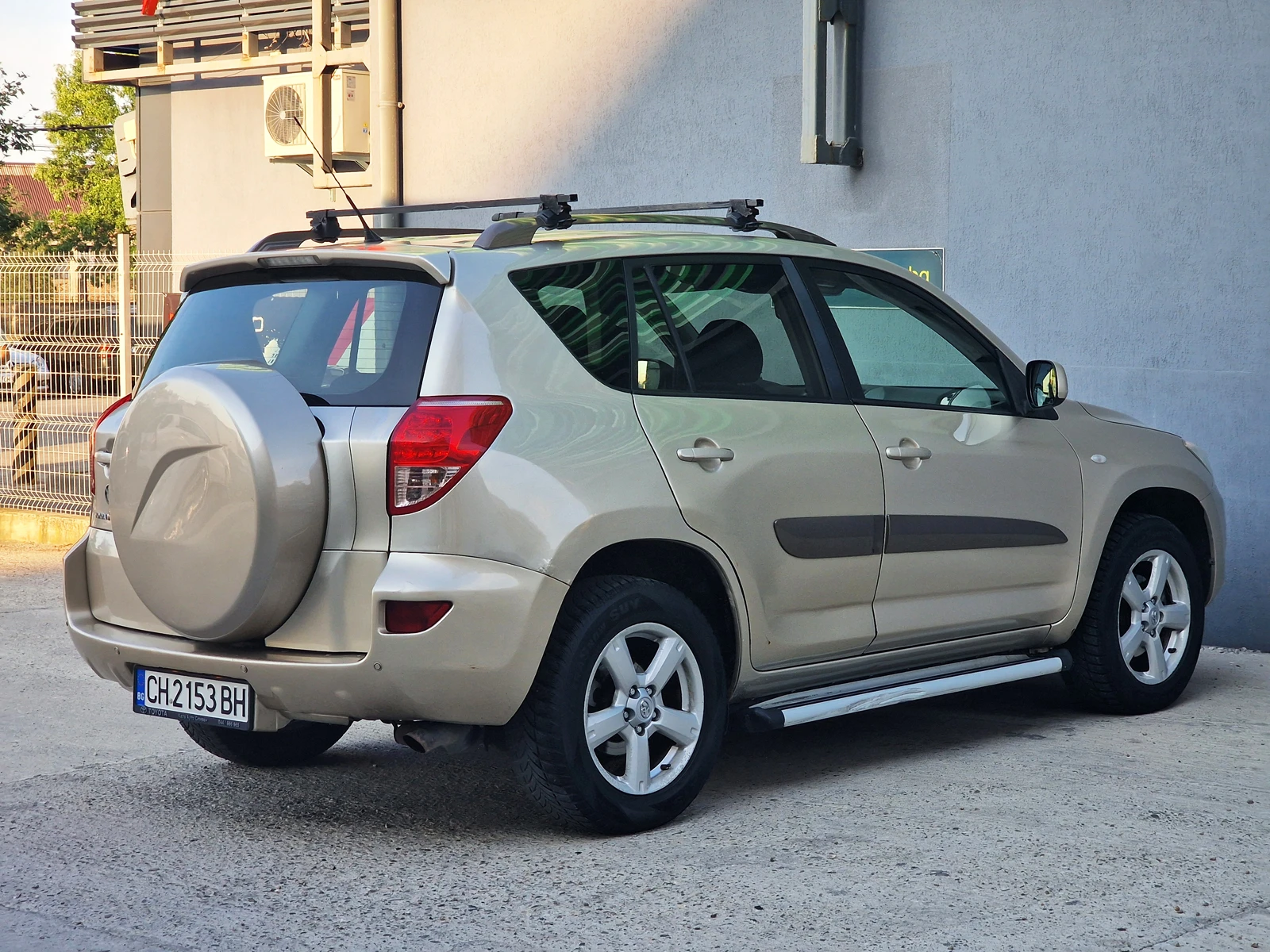 Toyota Rav4 2.2 Executive от България - изображение 8