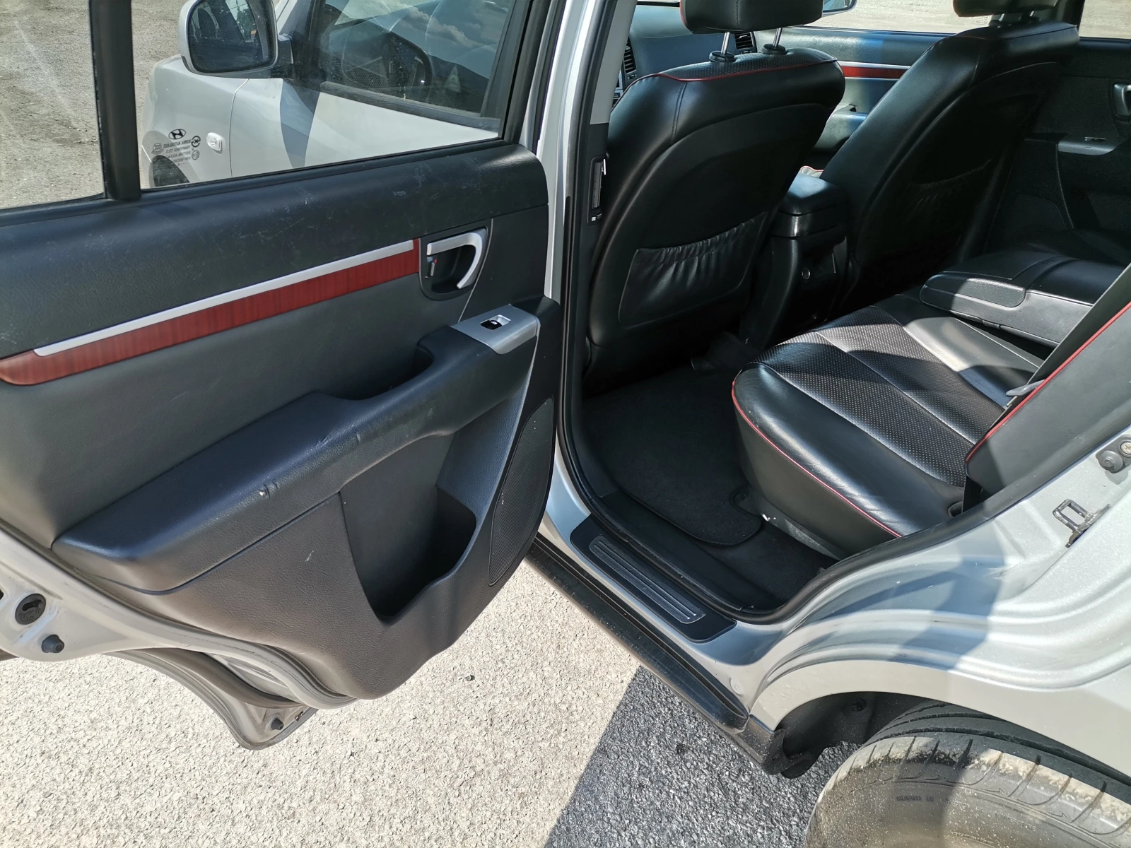 Hyundai Santa fe * * * 44*  | Mobile.bg   12