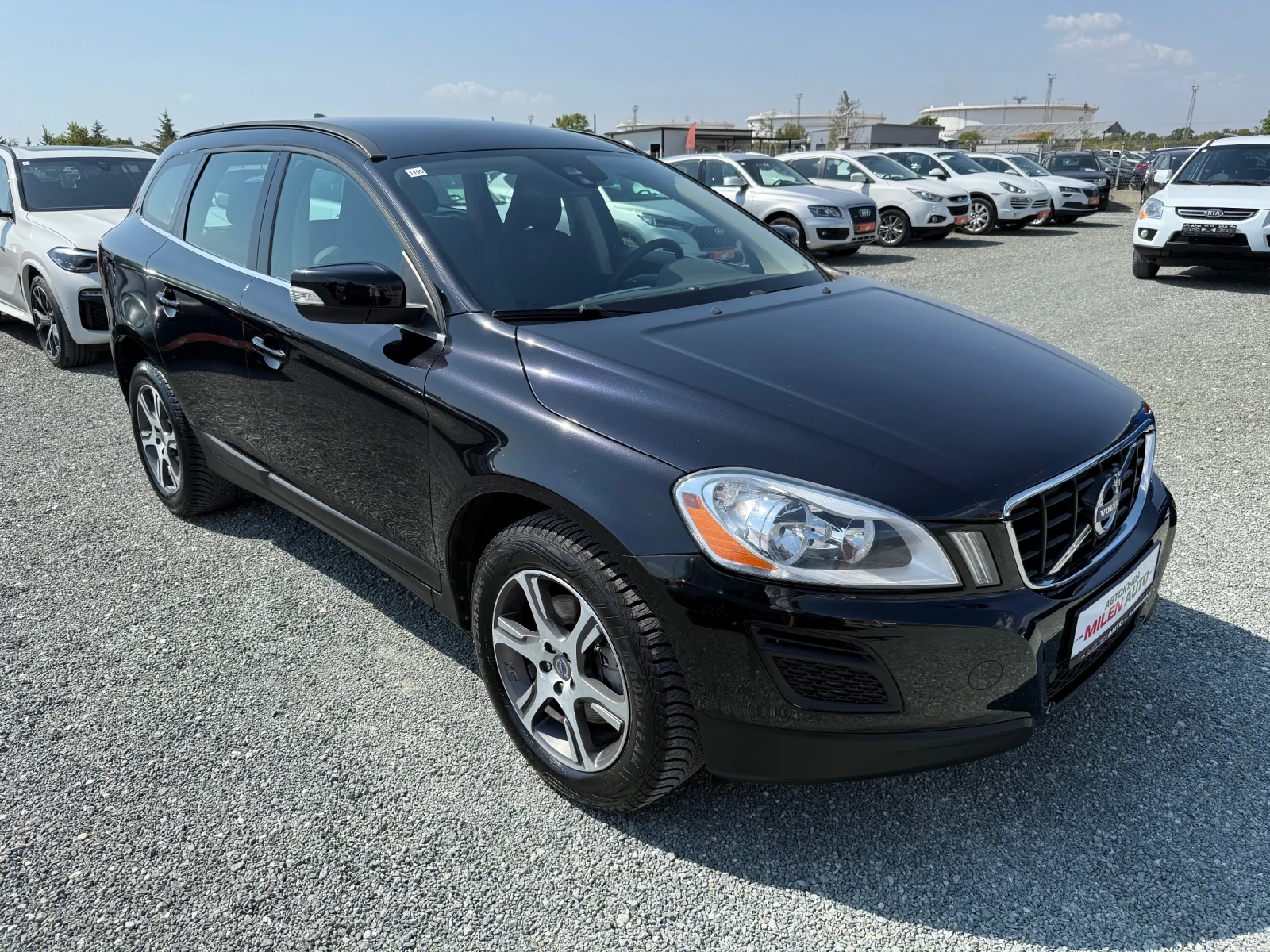Volvo XC60 (KATO НОВА) - изображение 3