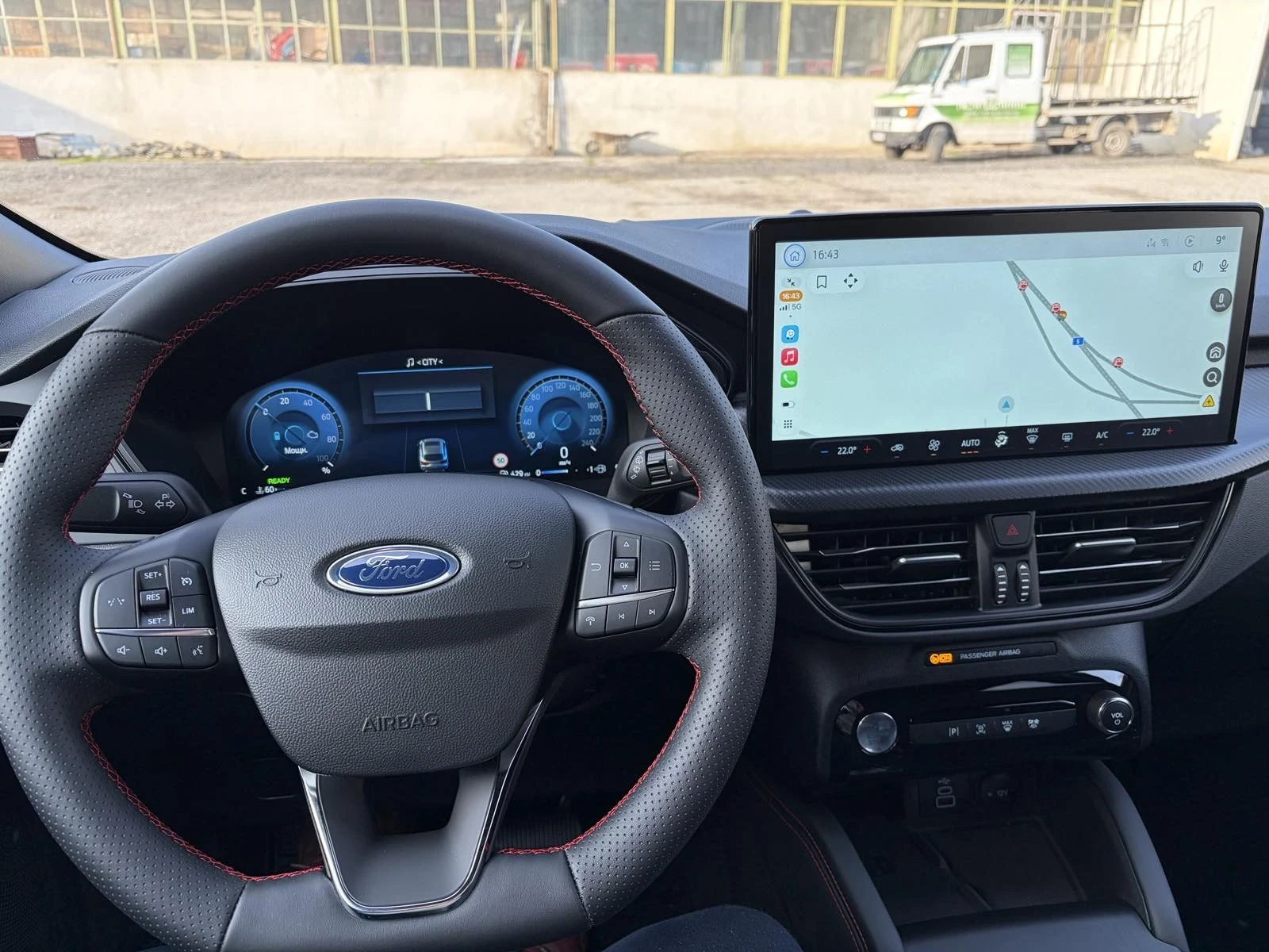 Ford Kuga 2.5 ST line 2025, снимка 11 - Автомобили и джипове - 53705058