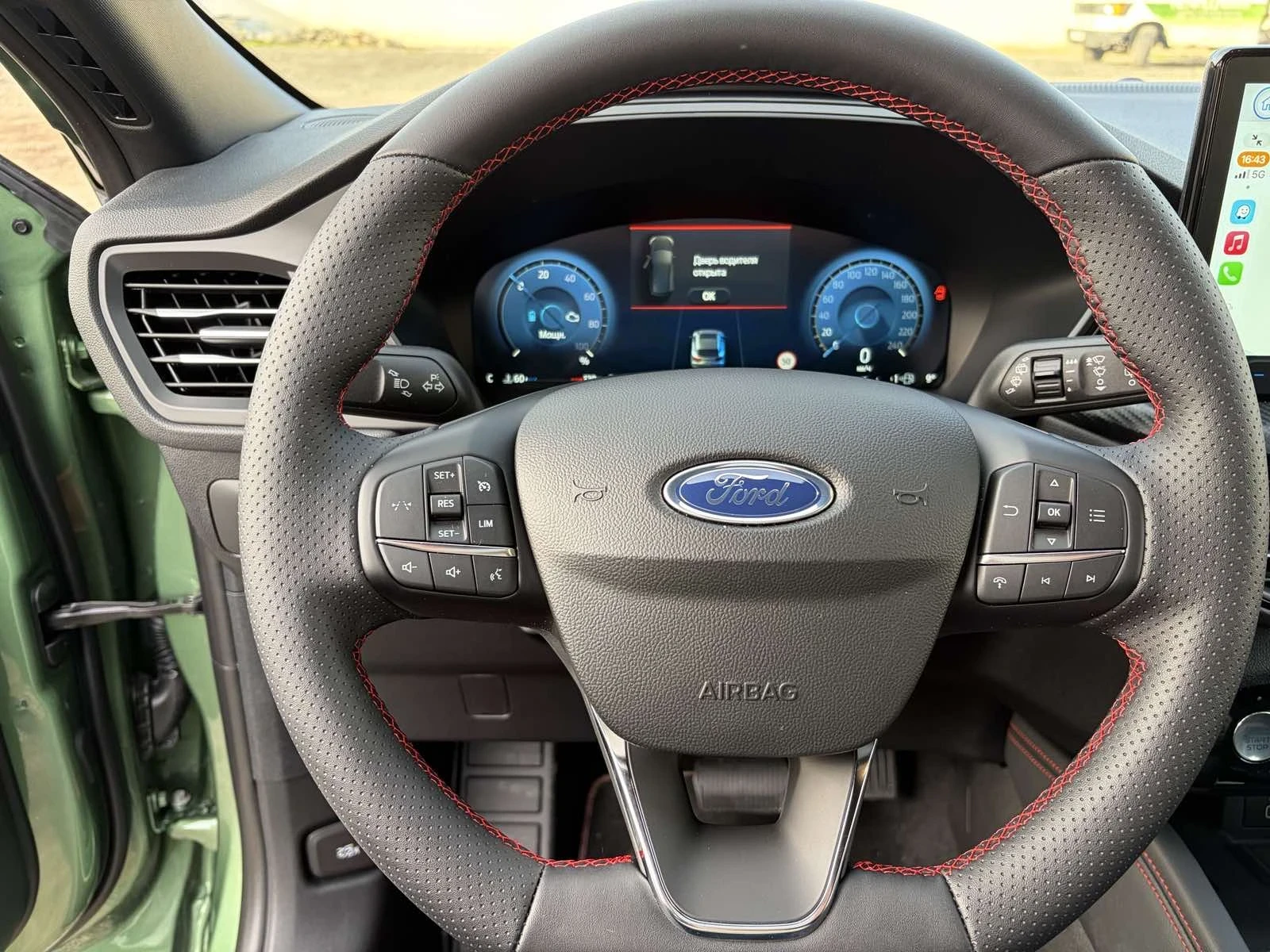 Ford Kuga 2.5 ST line 2025, снимка 10 - Автомобили и джипове - 53705058