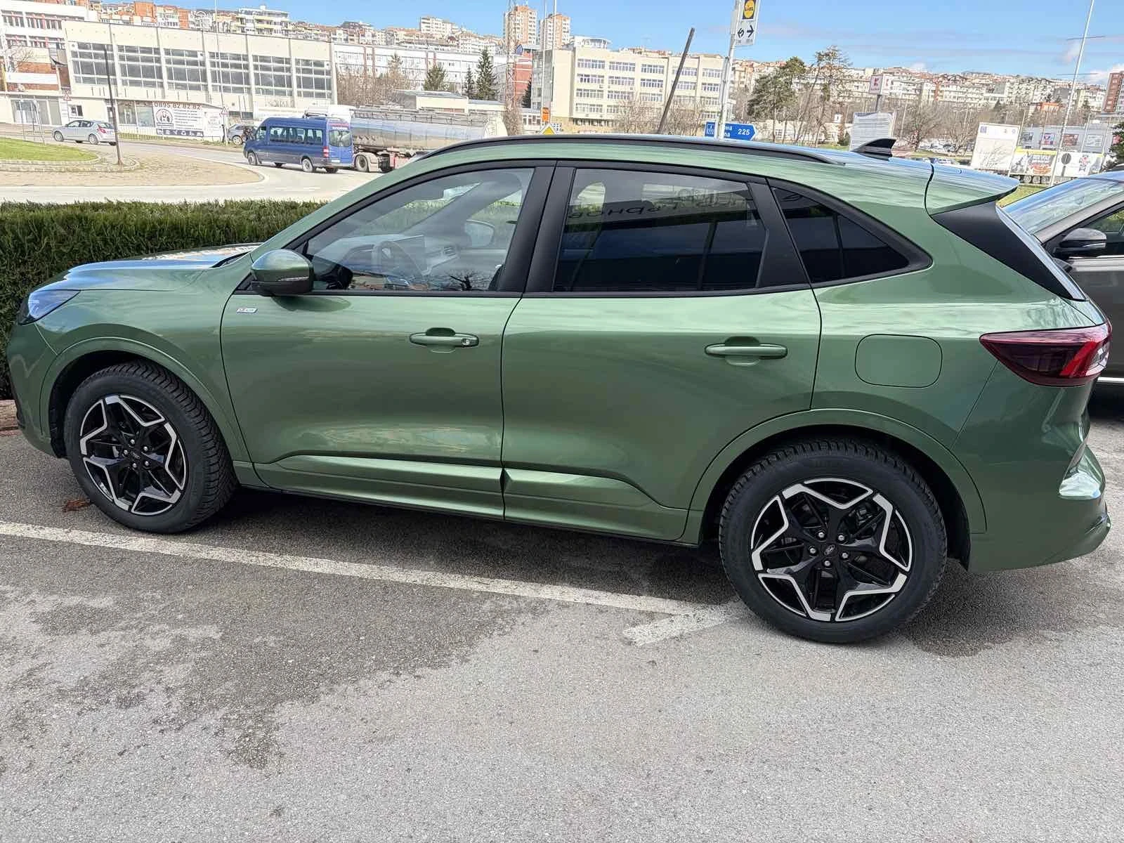 Ford Kuga 2.5 ST line 2025, снимка 6 - Автомобили и джипове - 53705058