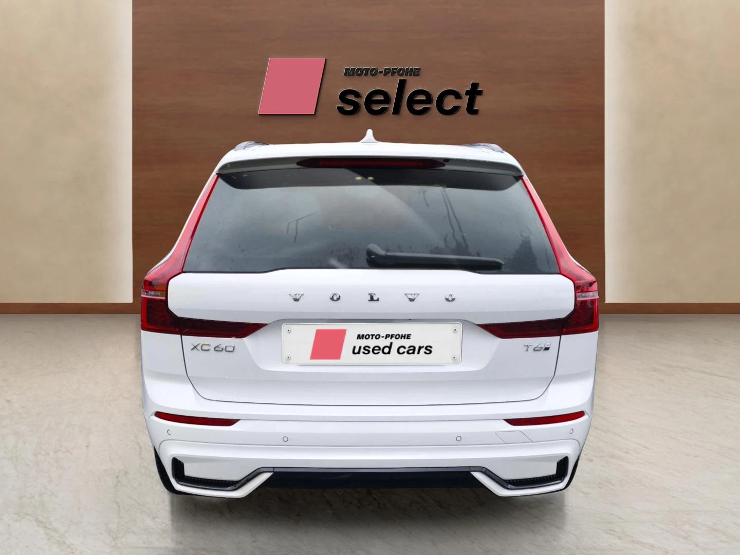 Volvo XC60 2.0 - изображение 3