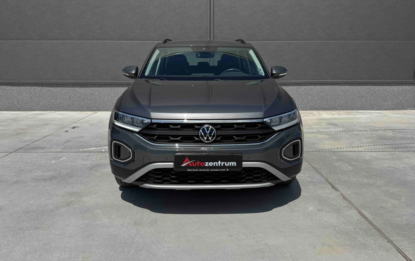 VW T-Roc, снимка 5 - Автомобили и джипове - 54734303