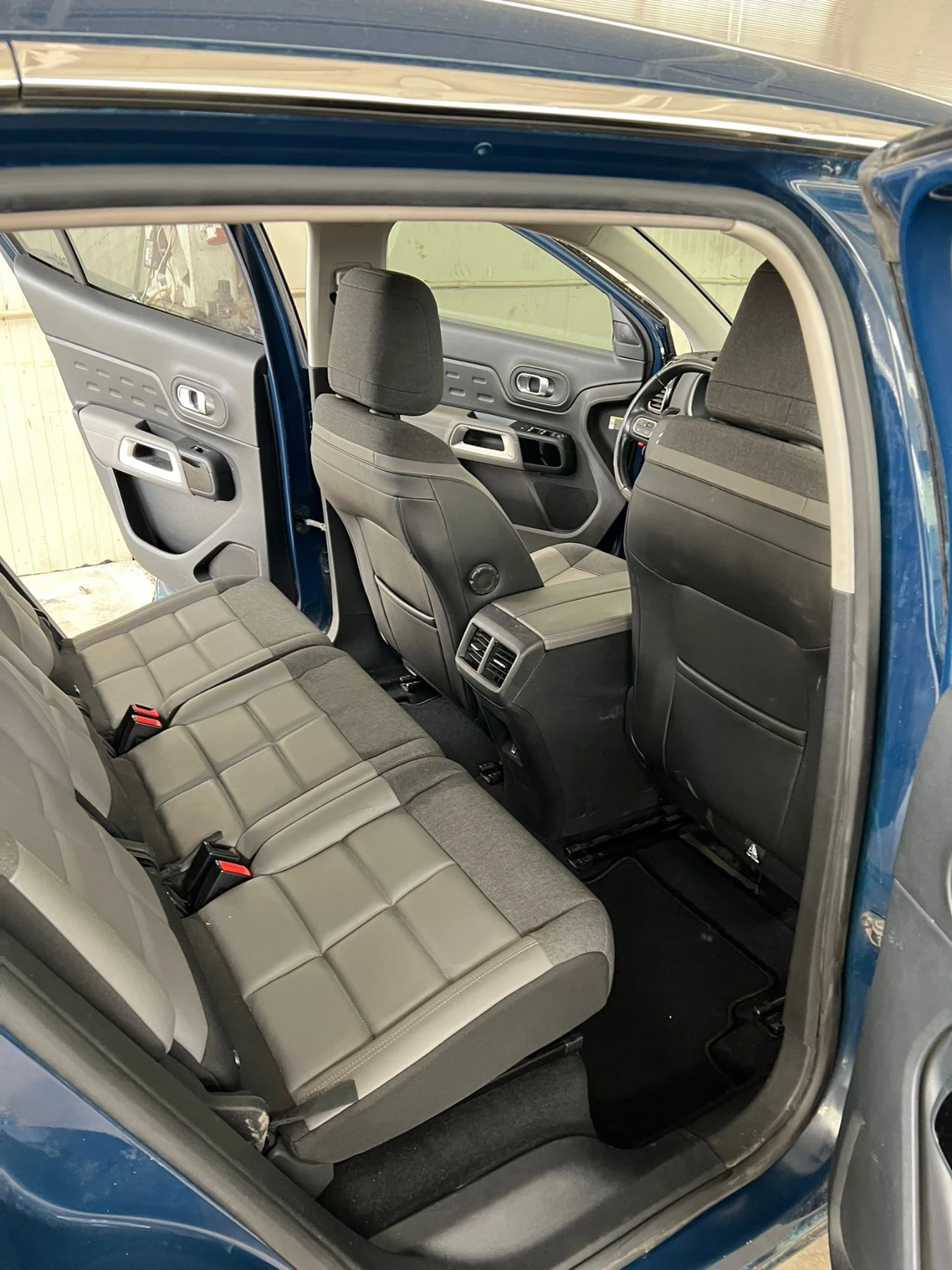 Citroen C5 Aircross, снимка 2 - Автомобили и джипове - 55051485