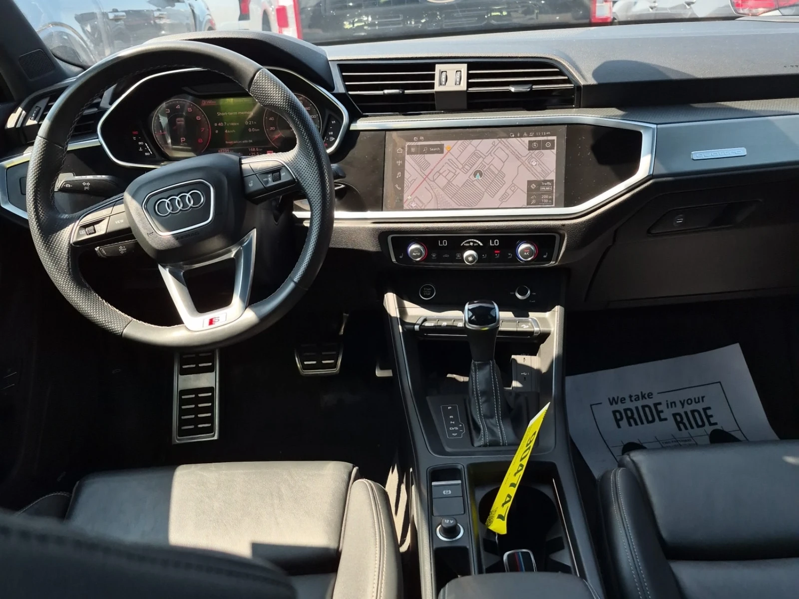 Audi Q3  TECHNIK / CARFAX / S-LINE, снимка 9 - Автомобили и джипове - 55939816