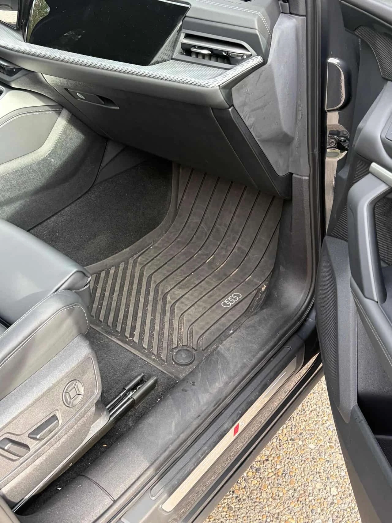 Audi Q5 * 2.0 TFSI quattro * CARFAX * ����� �� ����������� | Mobile.bg � ����������� 11