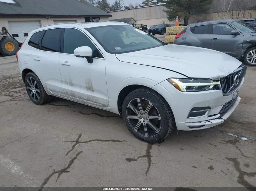 Volvo XC60, снимка 3 - Автомобили и джипове - 56687831