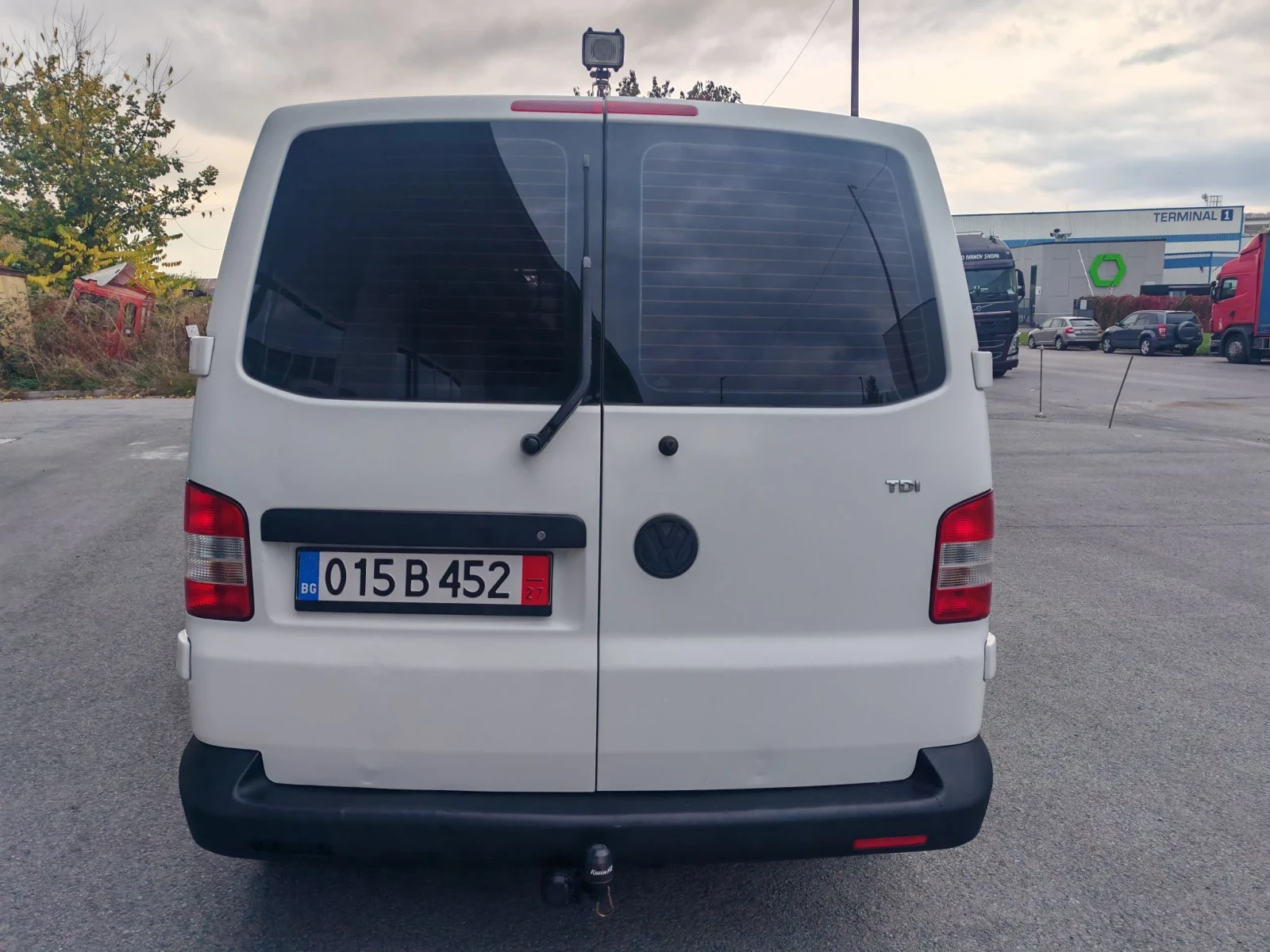VW Transporter 2.0TDI 140KS LONG!!! , снимка 4 - Бусове и автобуси - 56483841