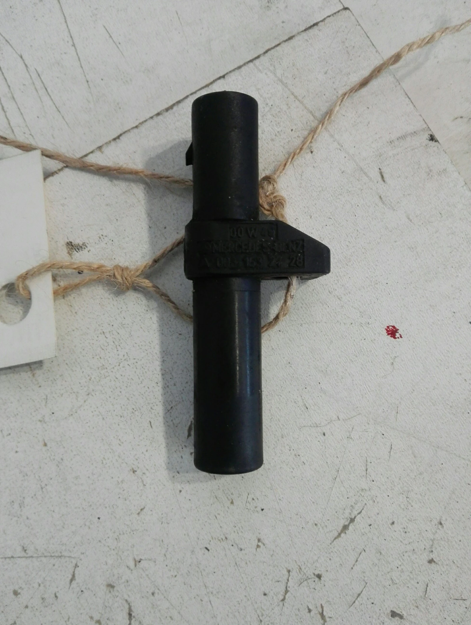 датчик колянов вал Мерцедес Е-класа