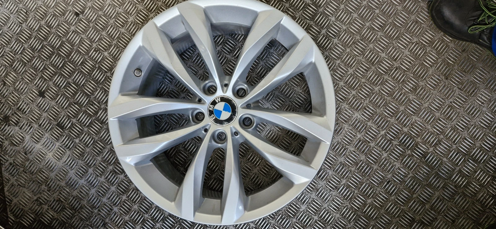 ������ �� BMW | Mobile.bg � ����������� 3