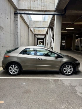 Honda Civic 2009, снимка 7