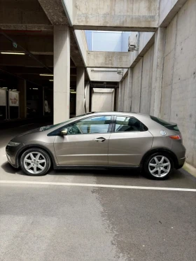 Honda Civic 2009, снимка 5