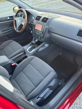 VW Golf 1.6i* Автоматик* Климатик* 151км* Оригинал, снимка 9