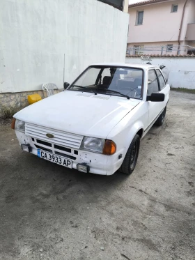 Ford Escort - 1350 € / 2640.37 лв. - 42849327 6