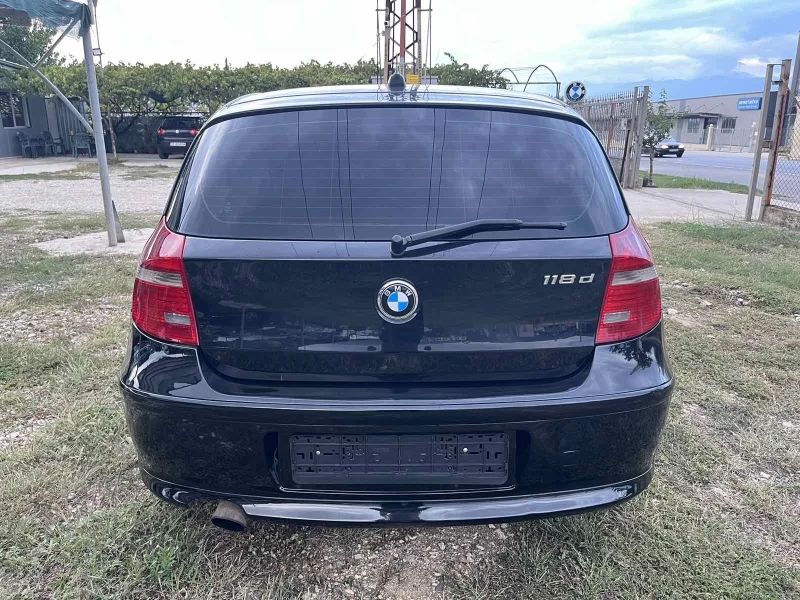 BMW 118, снимка 4 - Автомобили и джипове - 47410135