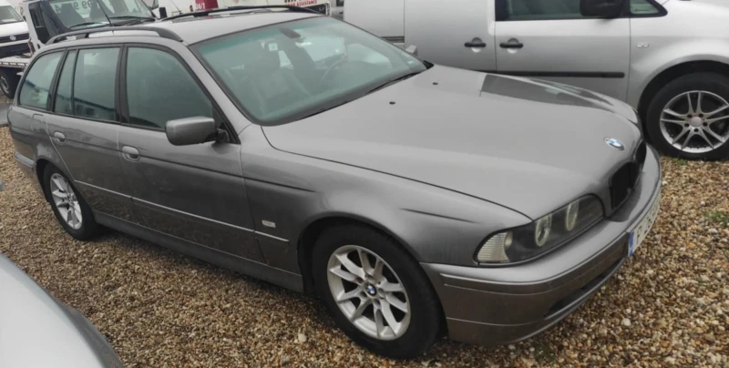 BMW 525, снимка 2 - Автомобили и джипове - 47852791