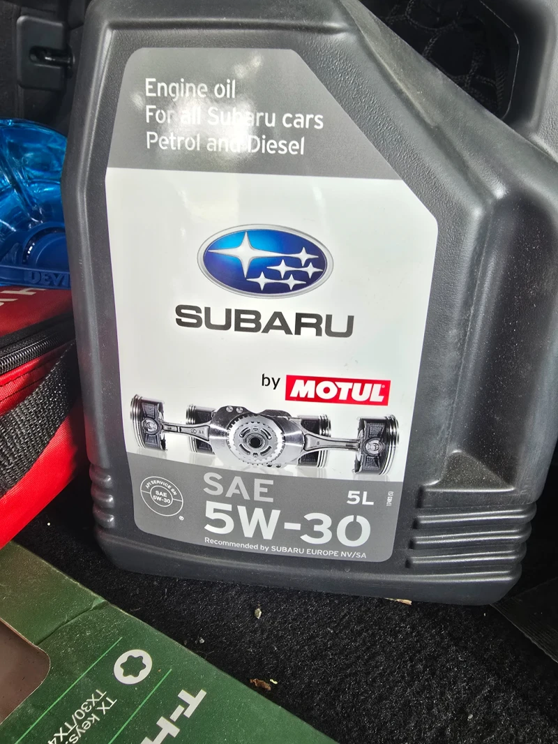 Subaru Legacy 2.0X, снимка 8 - Автомобили и джипове - 52352725