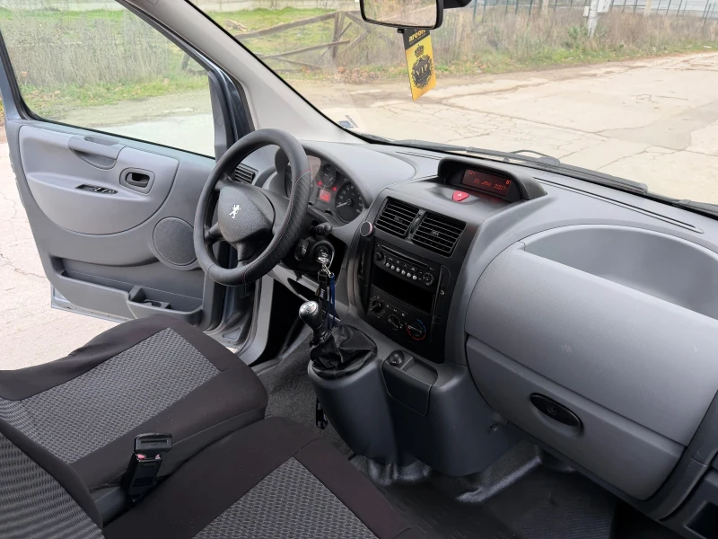 Peugeot Expert 1.6HDI-90kc-Швейцария.., снимка 11 - Автомобили и джипове - 52678584