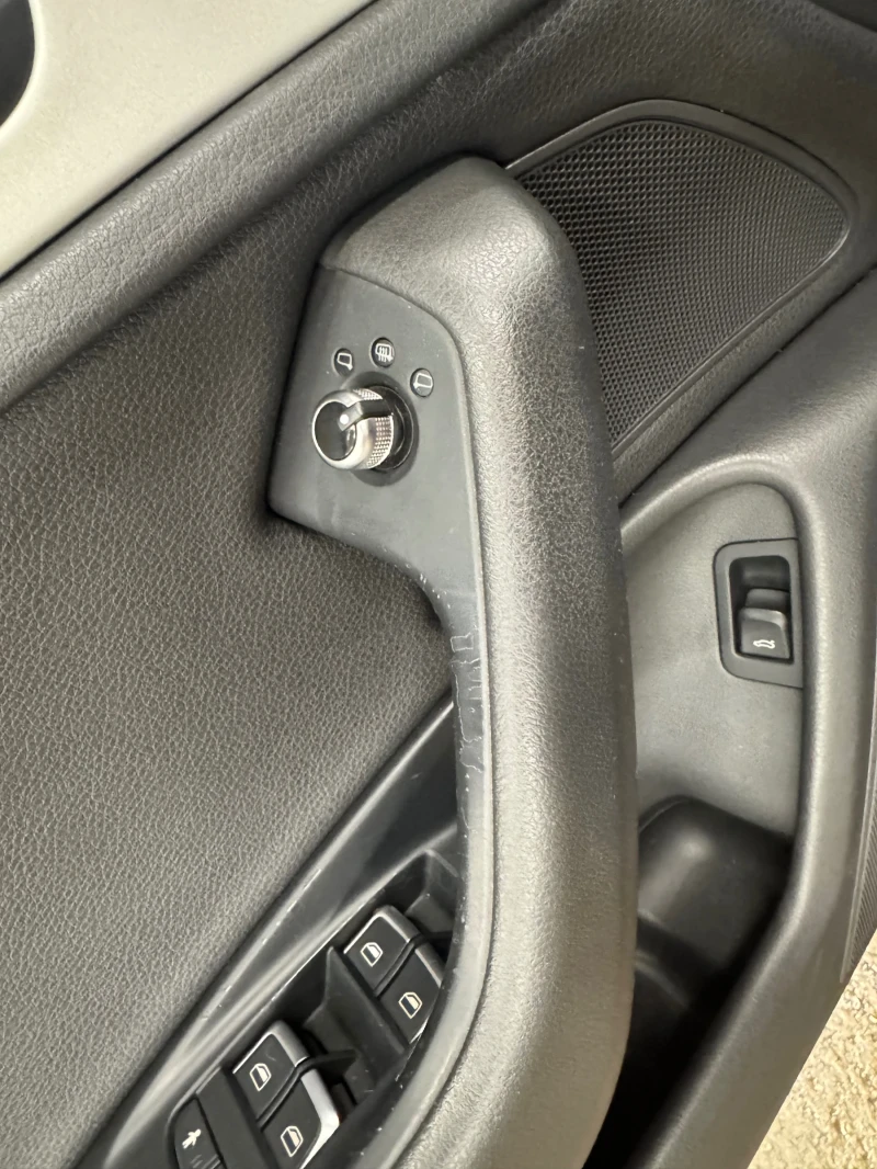 Audi A6 От втория съобсвеника от жена, Ауди А6 2014г. , снимка 11 - Автомобили и джипове - 52930507