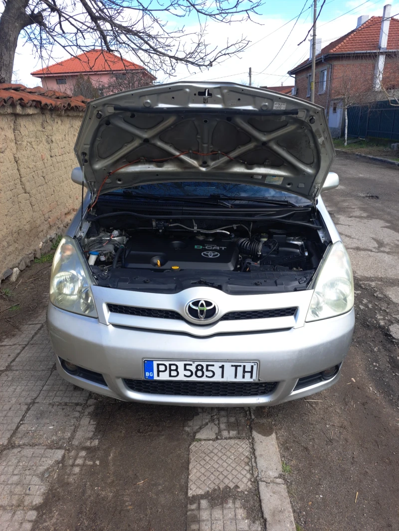 Toyota Corolla verso D-cat 177, снимка 10 - Автомобили и джипове - 53392086