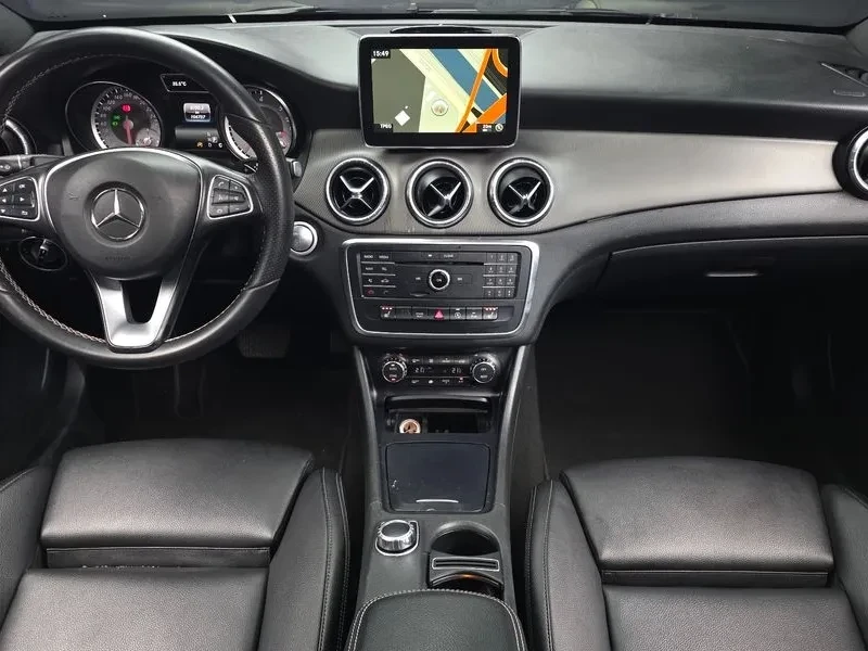 Mercedes-Benz CLA 200 D 4Matic C117, снимка 7 - Автомобили и джипове - 55638076