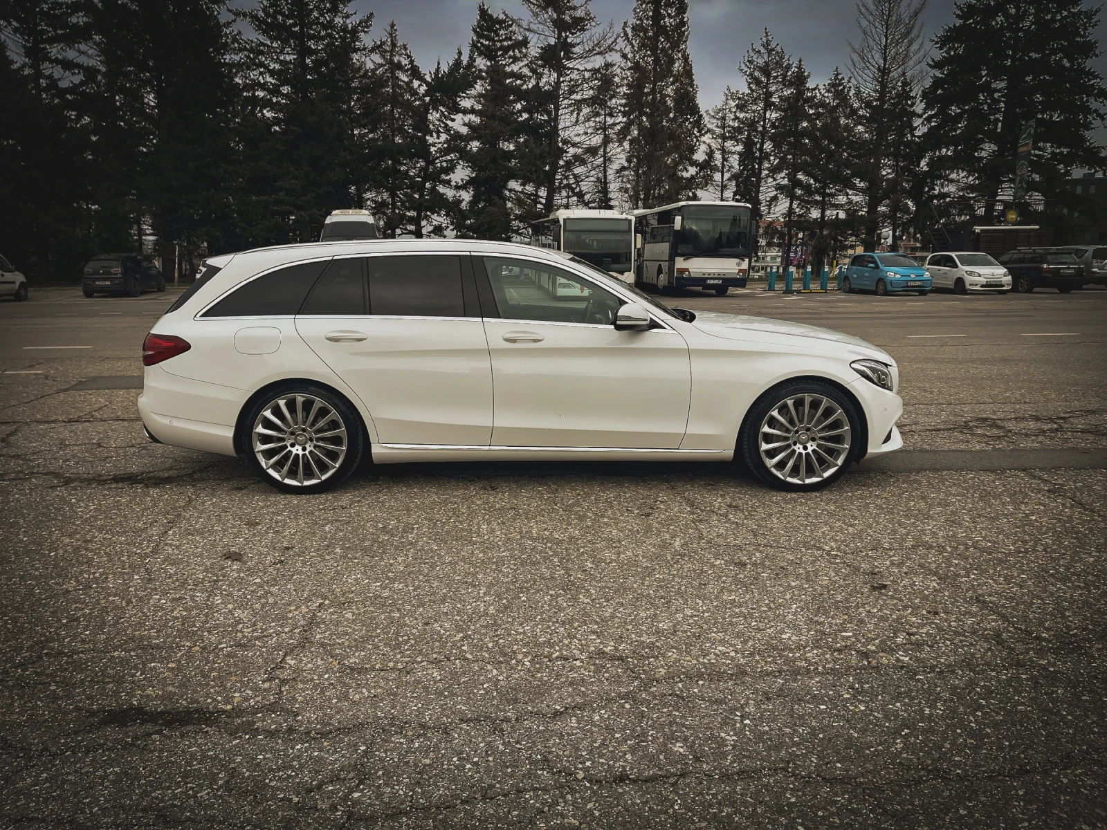 Mercedes-Benz C 350 Plug-in Hybrid - изображение 2