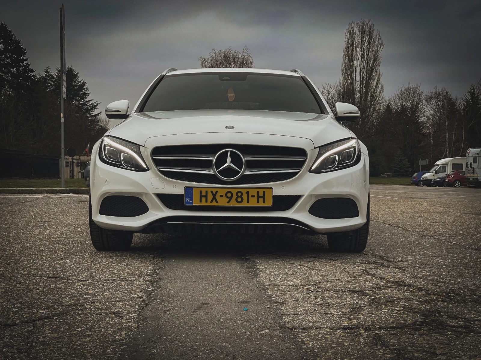 Mercedes-Benz C 350 Plug-in Hybrid - изображение 4