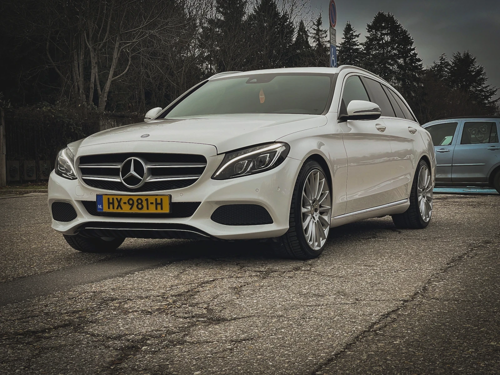 Mercedes-Benz C 350 Plug-in Hybrid - изображение 5
