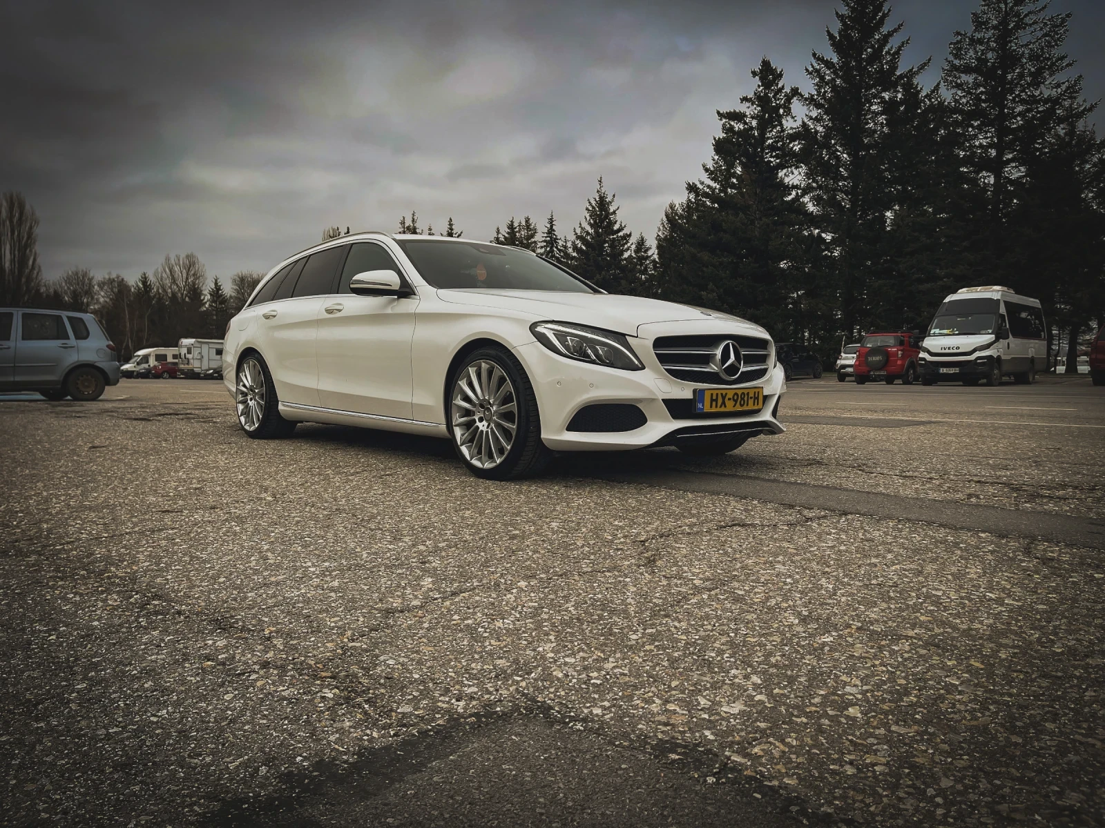 Mercedes-Benz C 350 Plug-in Hybrid - изображение 3