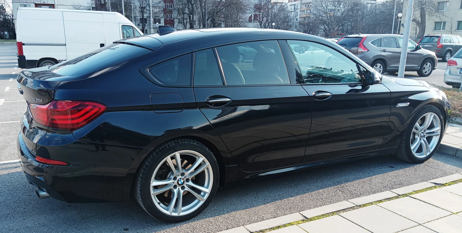BMW 5 Gran Turismo 535ix - изображение 4