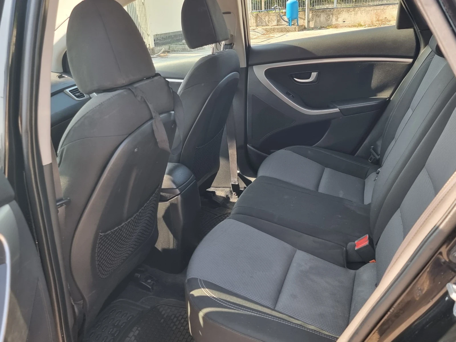 Hyundai I30 1.6 crdi avtomat - изображение 8