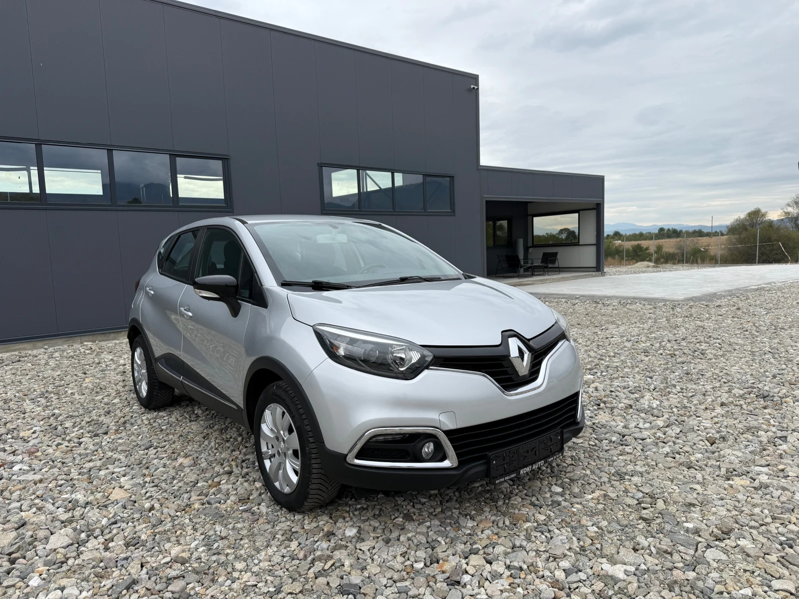 Renault Captur 1.5DCI - изображение 8