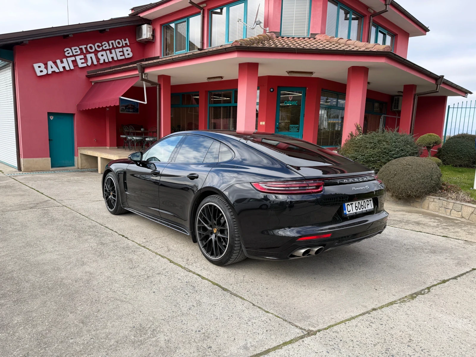 Porsche Panamera 4S V8 Diesel* TURBO пакет* LEDMatrix* SportChrono, снимка 15 - Автомобили и джипове - 52087499