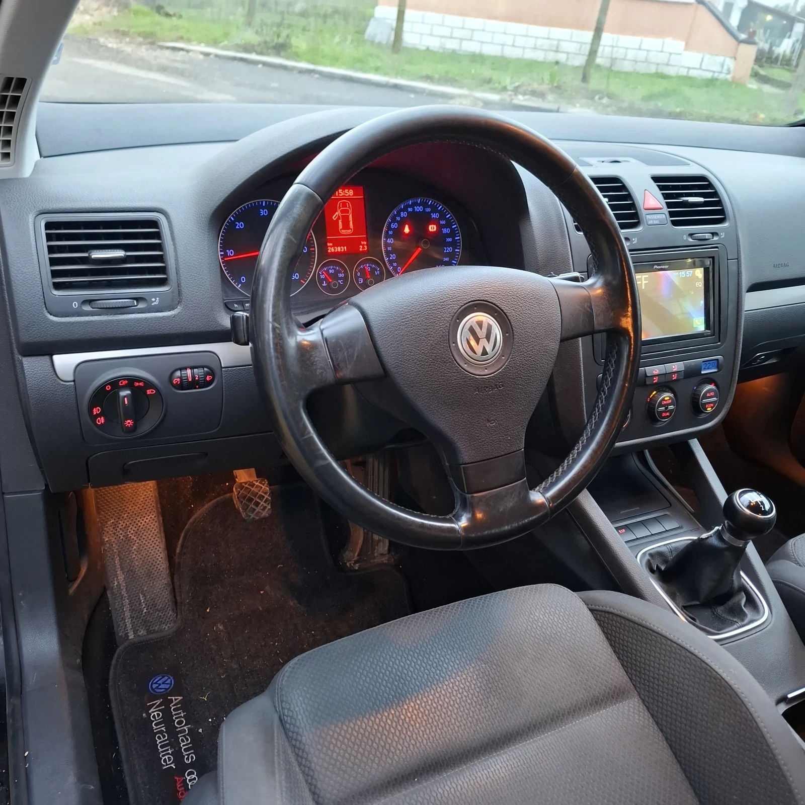 VW Golf  - изображение 6