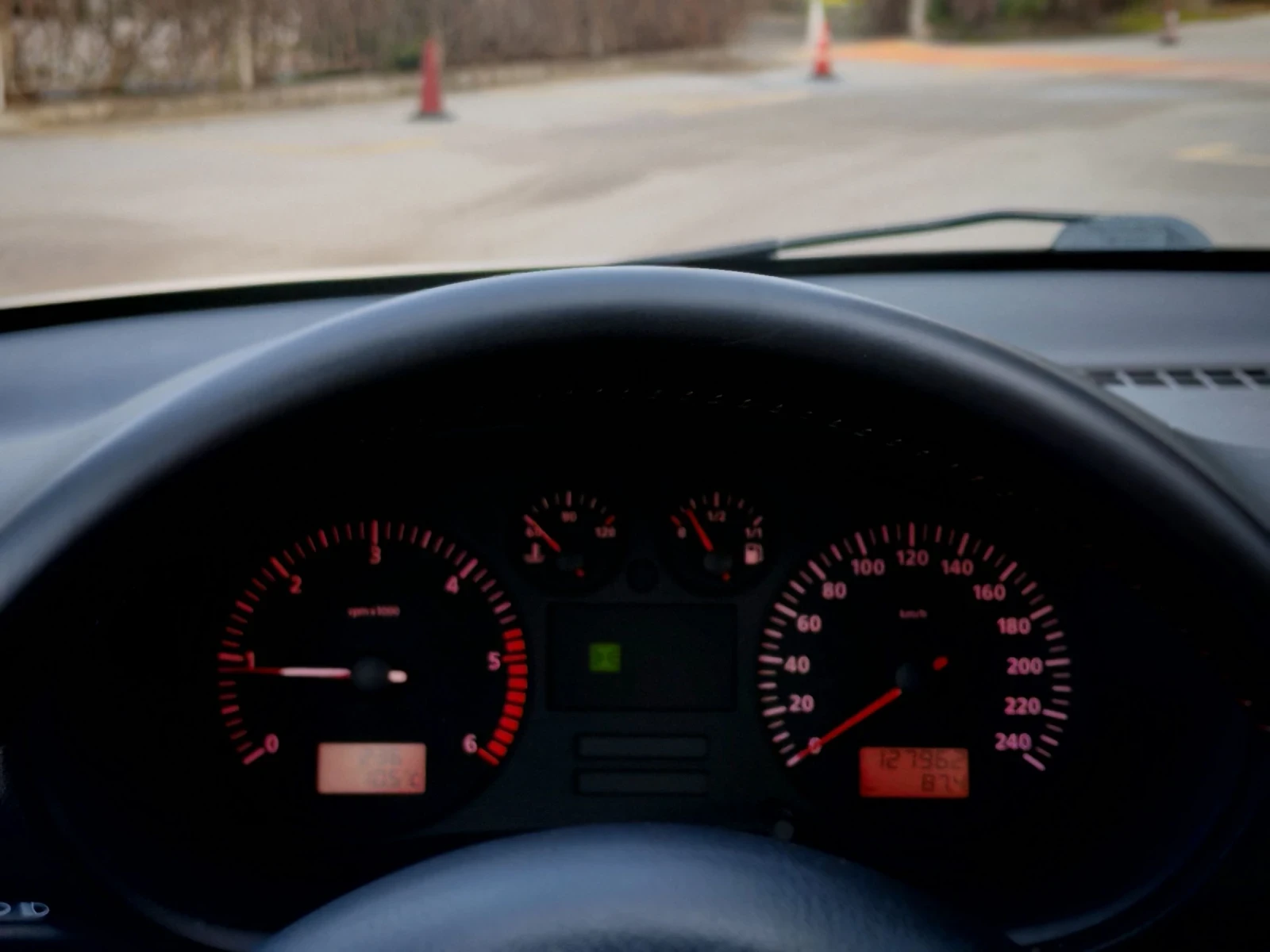 Seat Leon 1.9TDI(90)* COMFORT-EDITION* ��� ����*  | Mobile.bg � ����������� 16