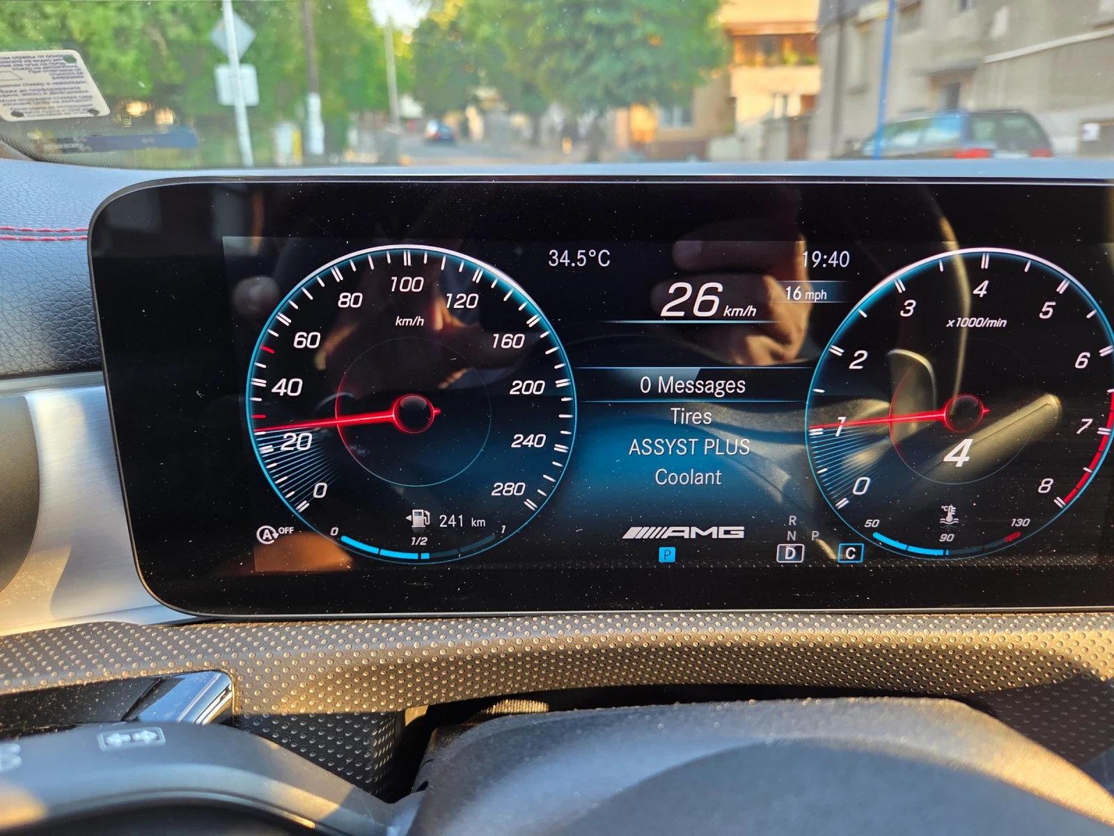 Mercedes-Benz CLA 350 AMG 35 AMG, снимка 12 - Автомобили и джипове - 54116597