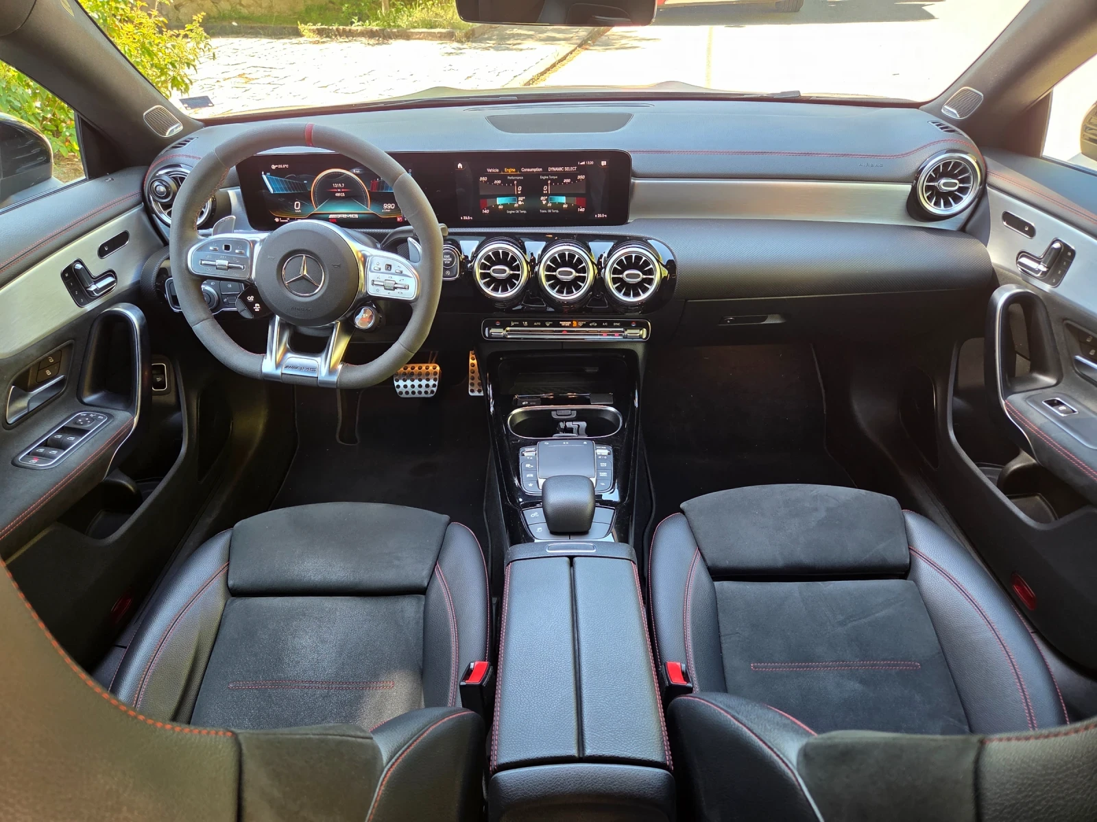 Mercedes-Benz CLA 350 AMG 35 AMG, снимка 4 - Автомобили и джипове - 54116597