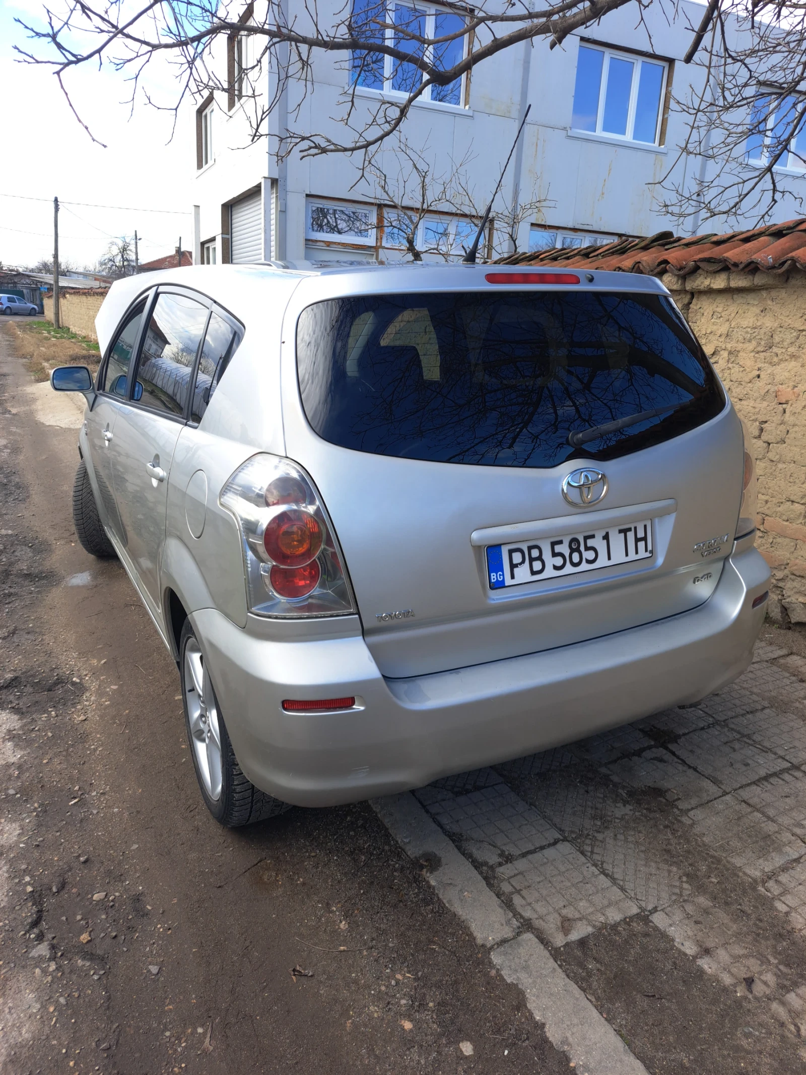 Toyota Corolla verso D-cat 177 | Mobile.bg � ����������� 7