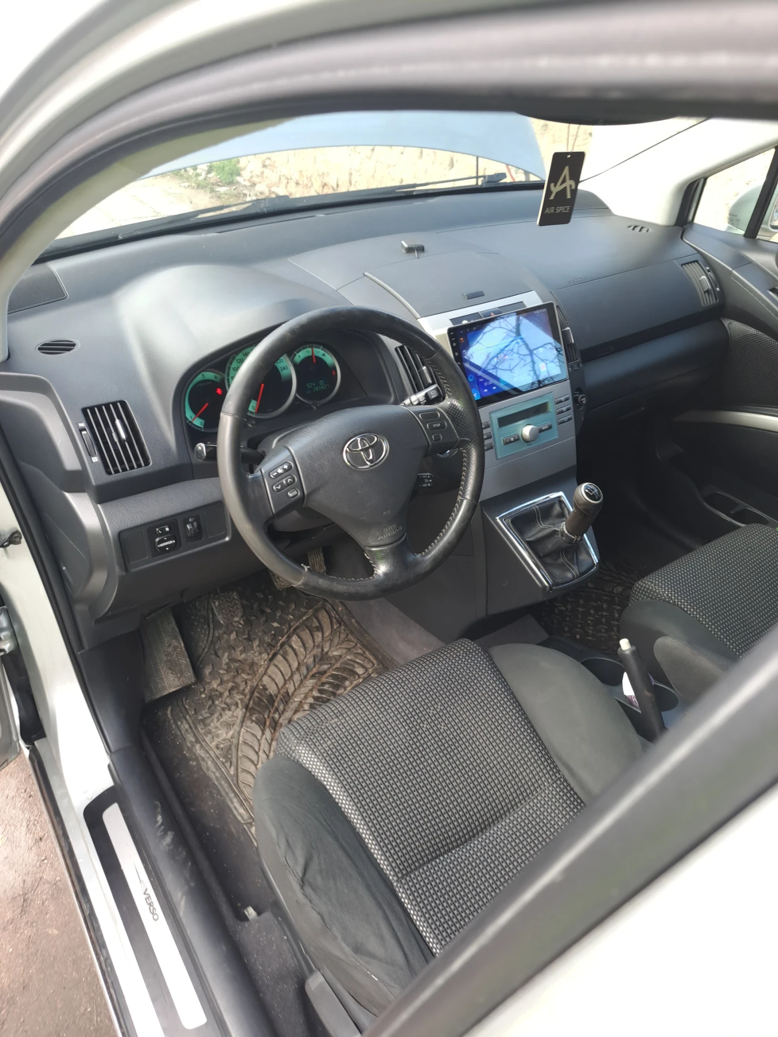 Toyota Corolla verso D-cat 177 | Mobile.bg � ����������� 2