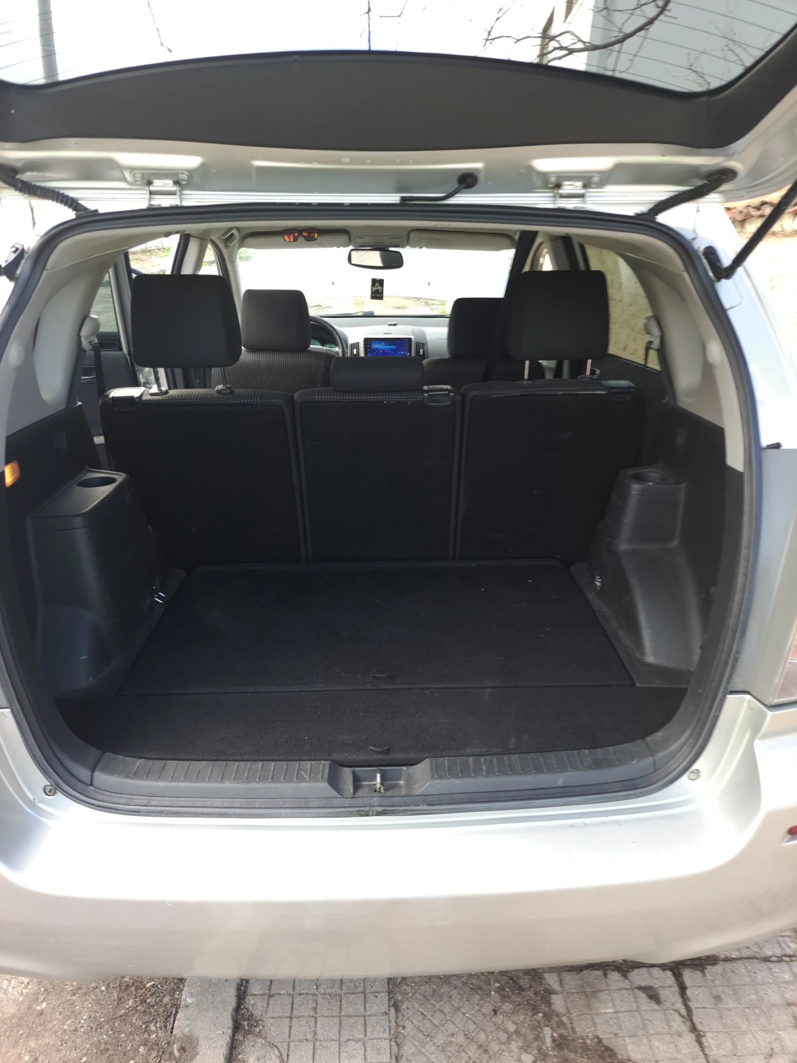 Toyota Corolla verso D-cat 177 | Mobile.bg � ����������� 4