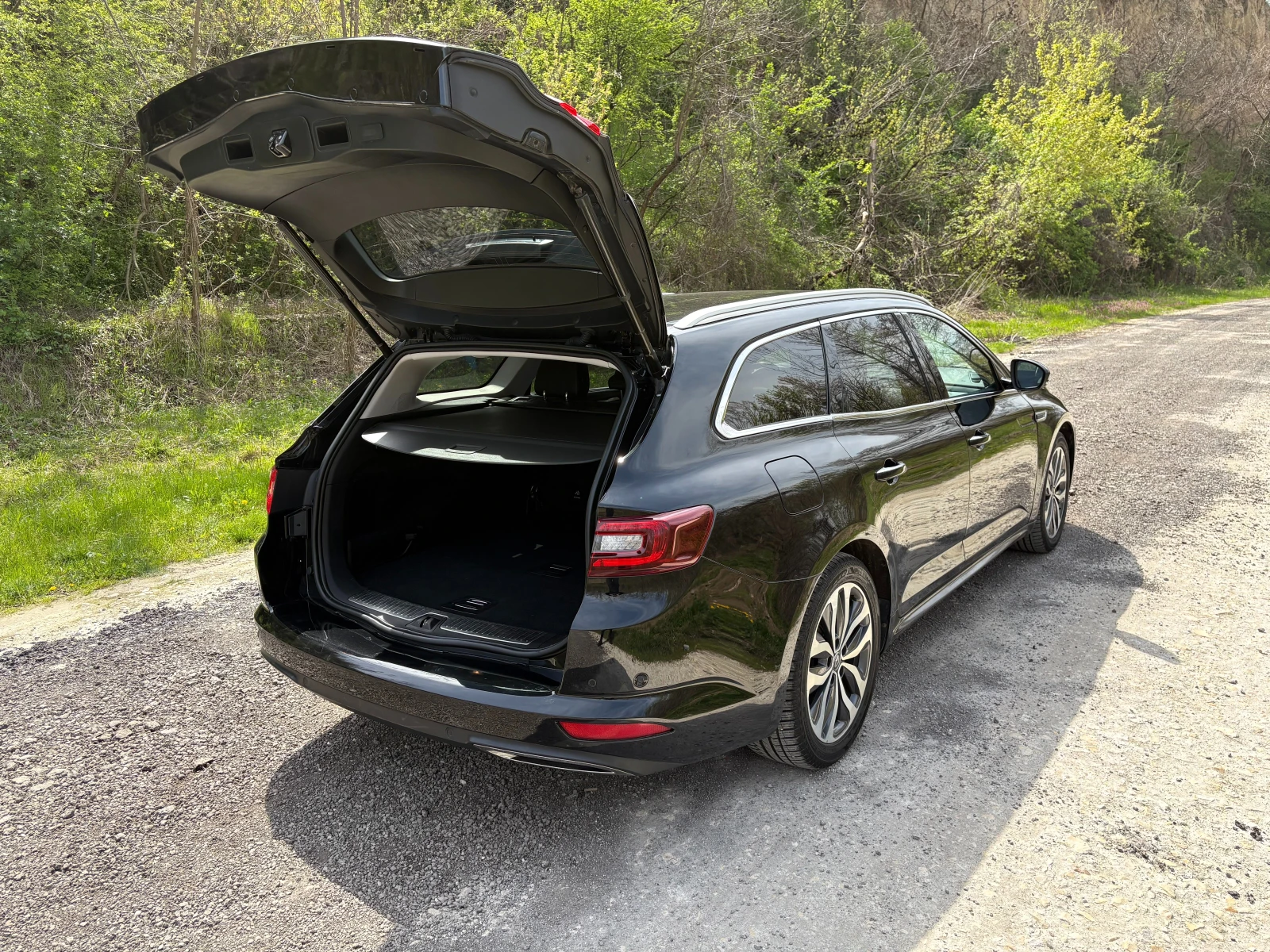 Renault Talisman 1.6 dCi (160 к.с.) Grandtour, снимка 13 - Автомобили и джипове - 54205076