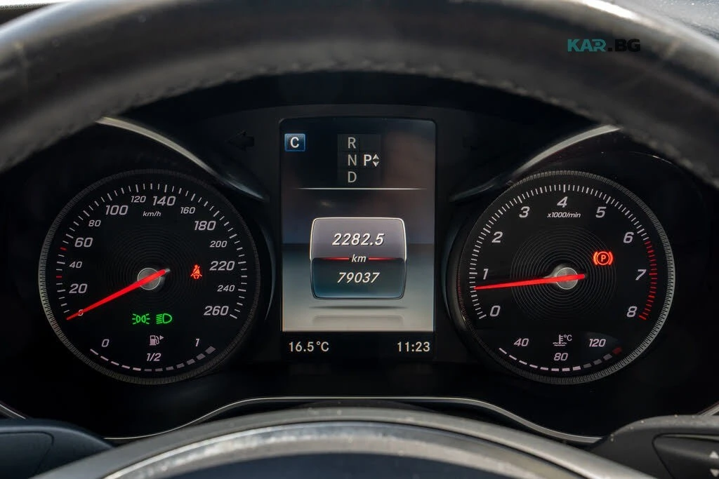 Mercedes-Benz C 300 4MATIC* АвтоКредит* (ЦЕНА ДО БГ), снимка 12 - Автомобили и джипове - 54569433