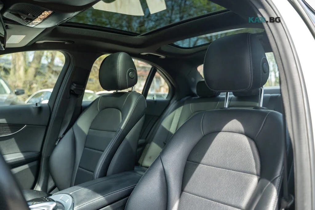 Mercedes-Benz C 300 4MATIC* АвтоКредит* (ЦЕНА ДО БГ), снимка 16 - Автомобили и джипове - 54569433
